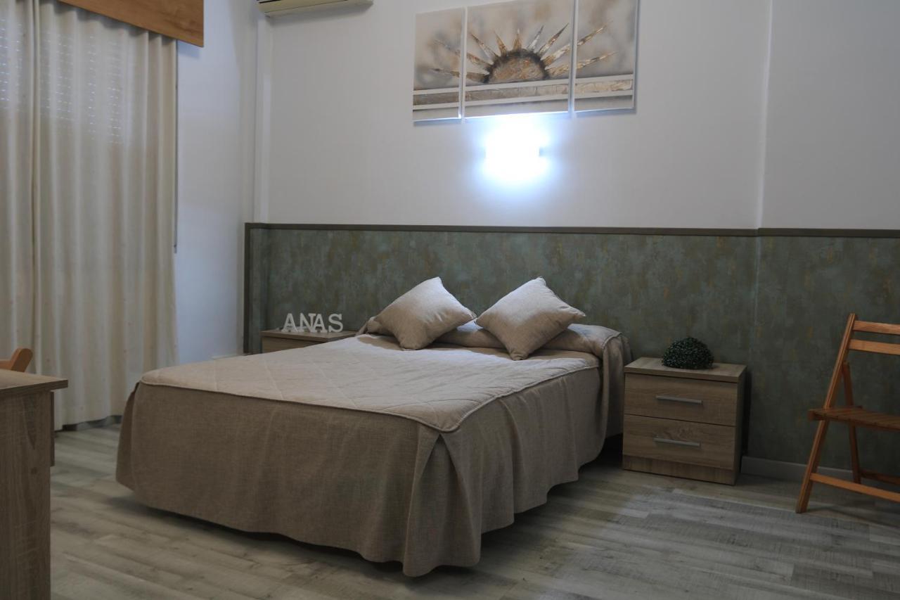 Hostal Anas 메리다 외부 사진