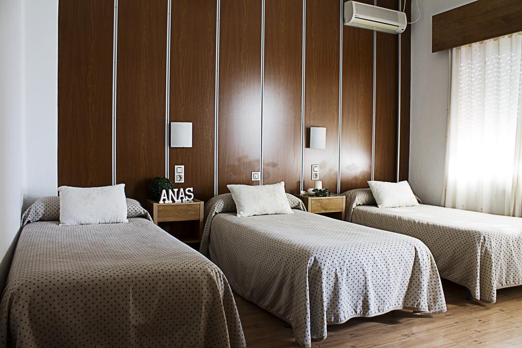 Hostal Anas 메리다 외부 사진